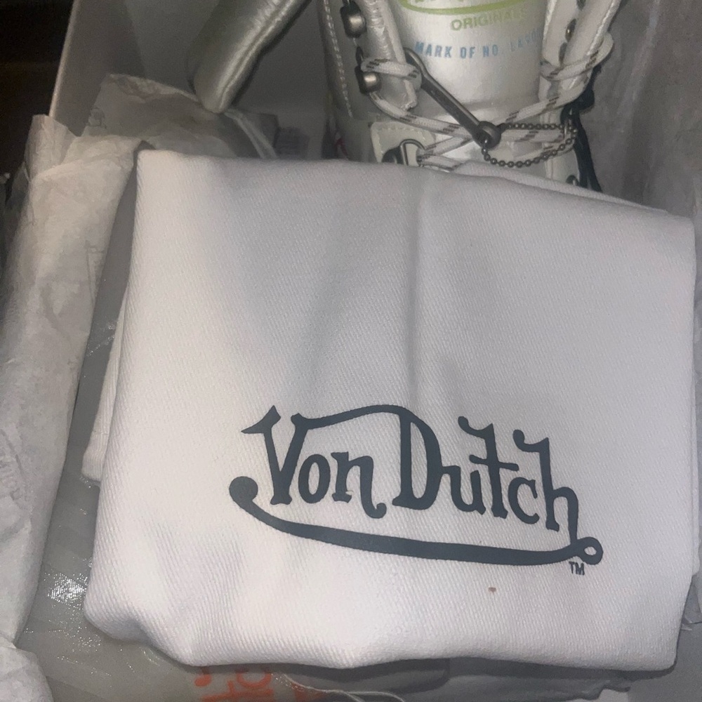 Von Dutch White High-Top Sneakers - Picture 8 of 9